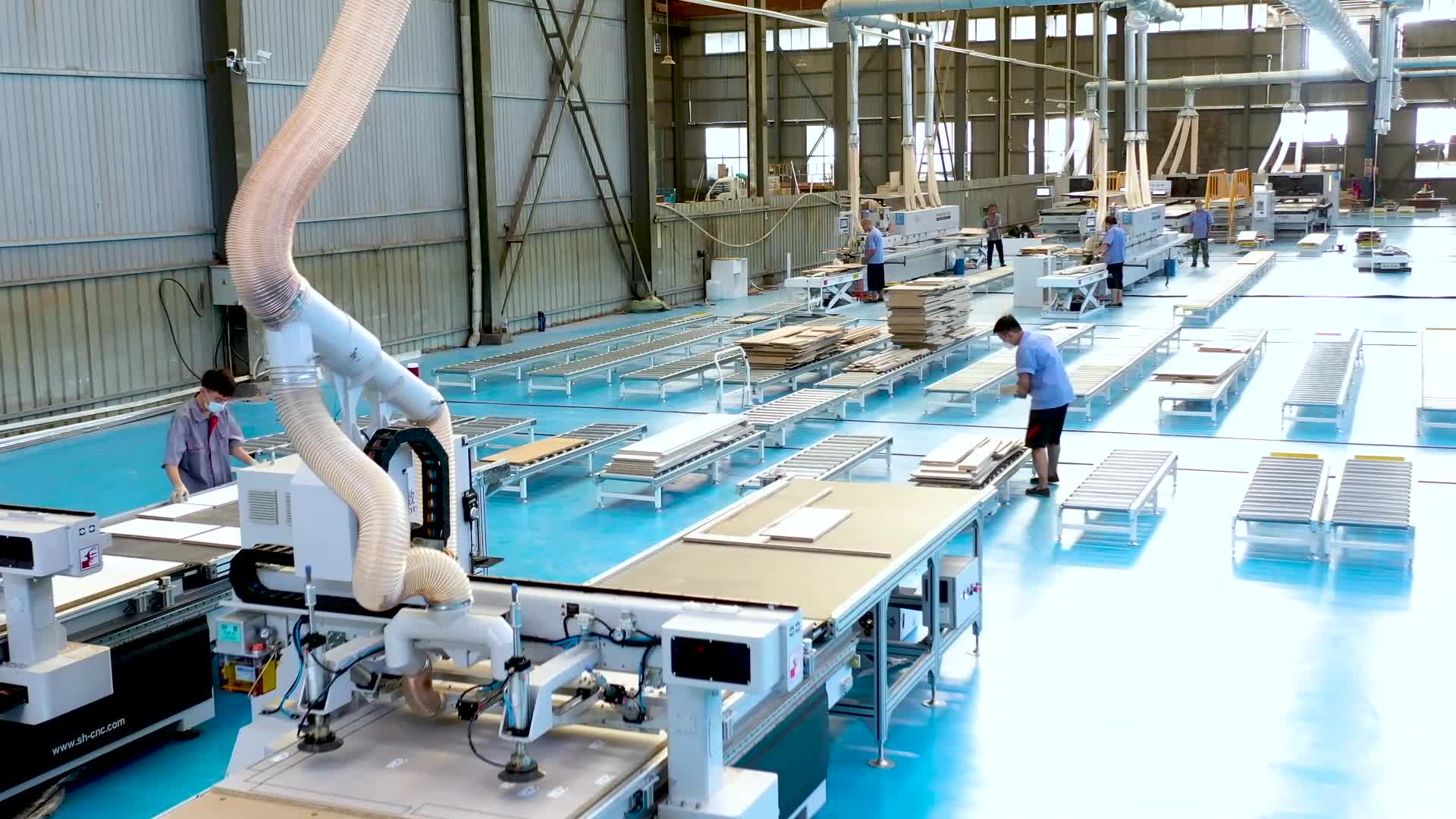 Excitech CNC nieustannie wprowadza innowacje w automatycznej i inteligentnej produkcji.